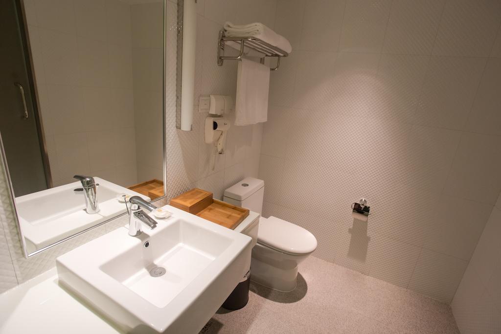 Ji ホテル シャンハイ レイルウェイ ステーション 上海市 エクステリア 写真